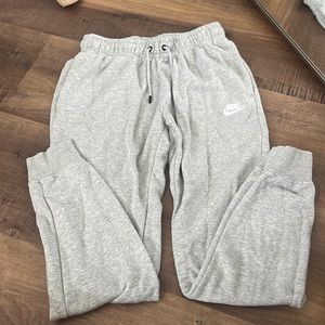 Grey Nike women’s sweat pants